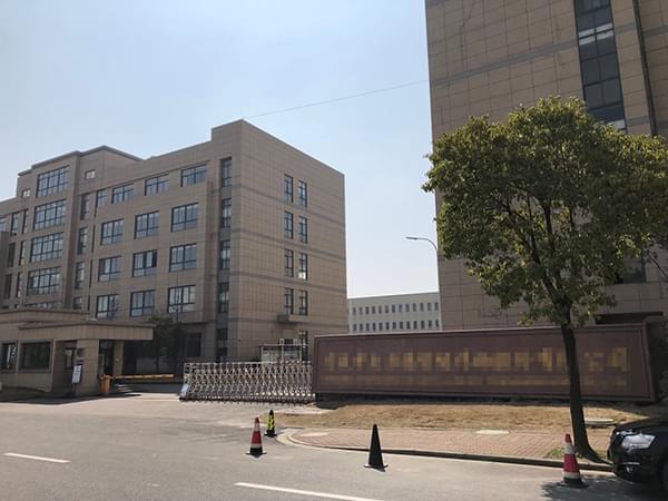 螺杆空压机客户案例-空压机节能改造方案-蓝冠注册节能