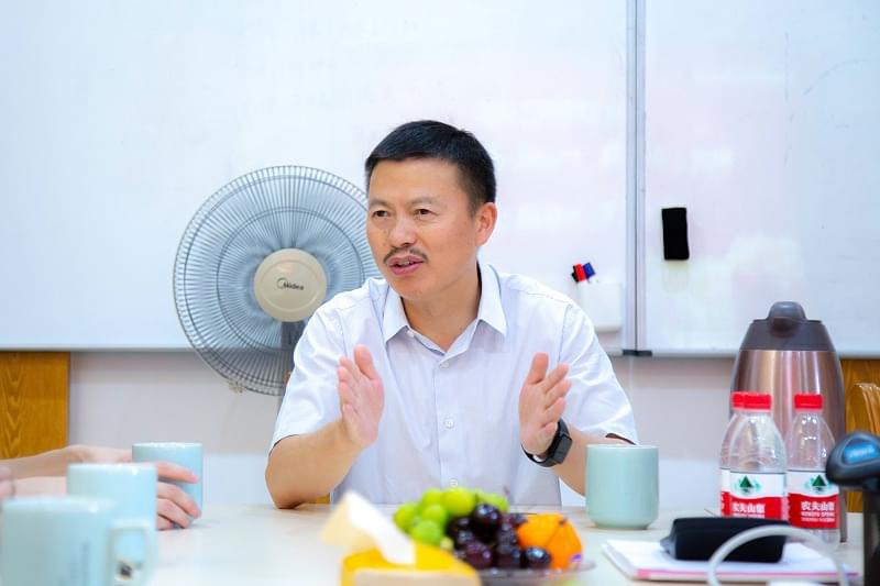 淄博蓝冠注册压缩机有限公司创始人岑焕军