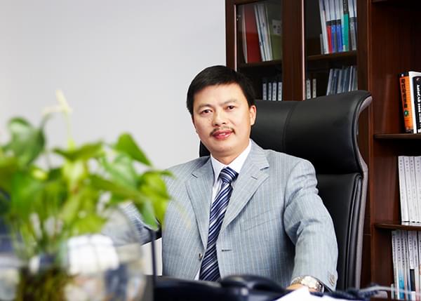 蓝冠注册董事长