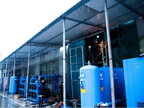 蓝冠注册助力淄博某新材料股份有限公司空压机站